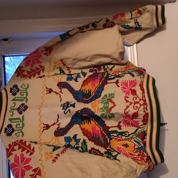 Urban Outfitter Bomber jacket - Picture 4 of 4